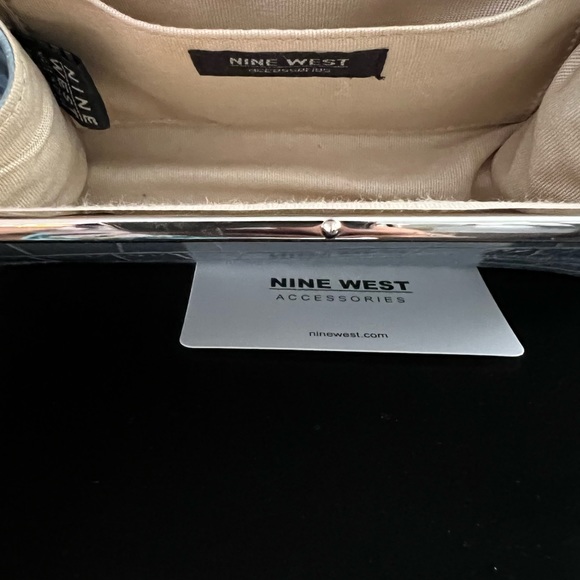 Nine West Evening bag. - Picture 4 of 4
